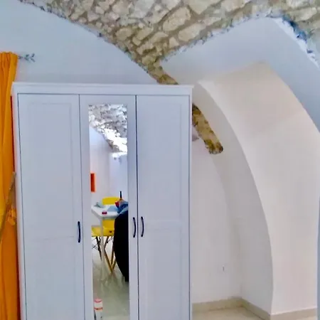 Rocky House *